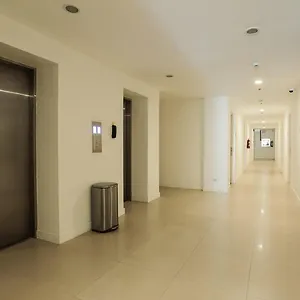 马尼拉机场路出发酒店 3*, Paranaque City 菲律宾