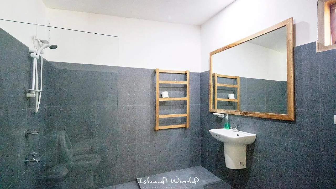 Island World Panglao Hotel