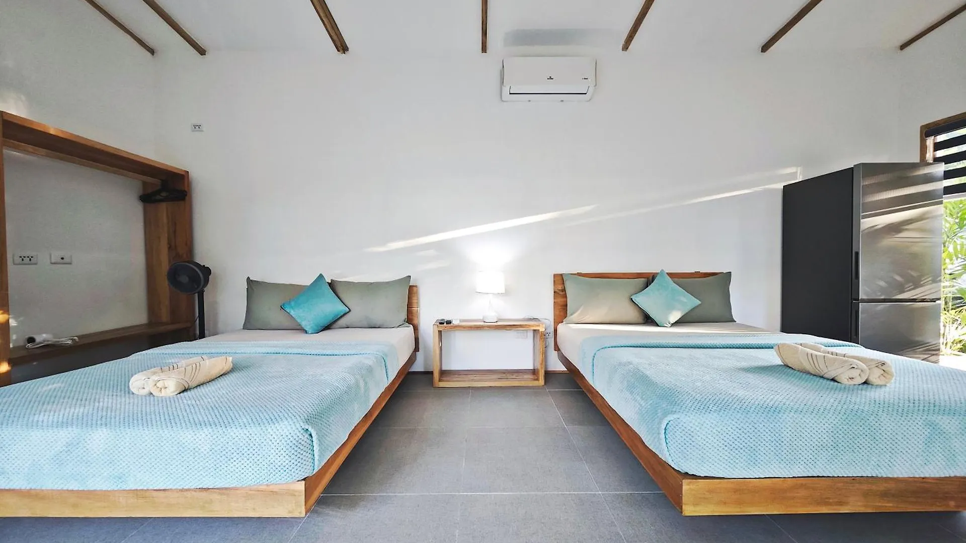 Resort Island World Panglao Hotel