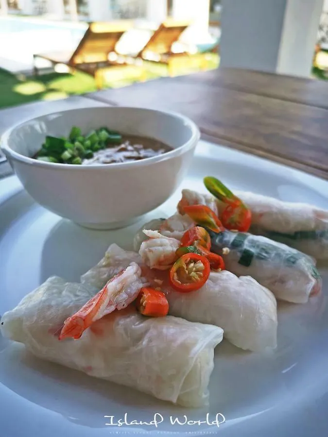 Resort Island World Panglao Hotel